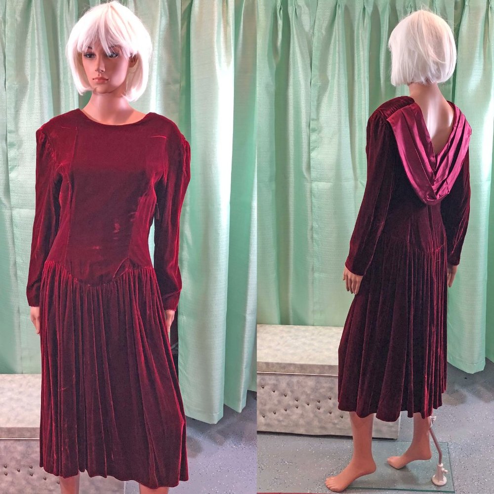 Vintage 80s does 40's red velvet dress Christmas